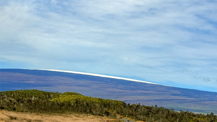 mauna loa from crater rim drive.jpg